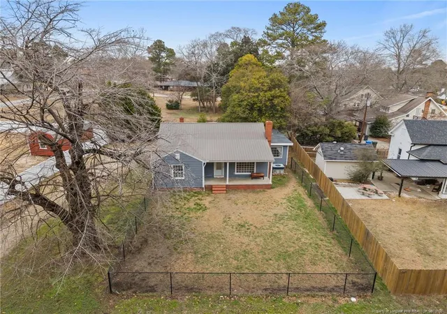 Photo 3 of Single Family Residence at 104 W Old Rd, Lillington, NC 27546 | MLS# 756441 | | Sold on 2026-05-27