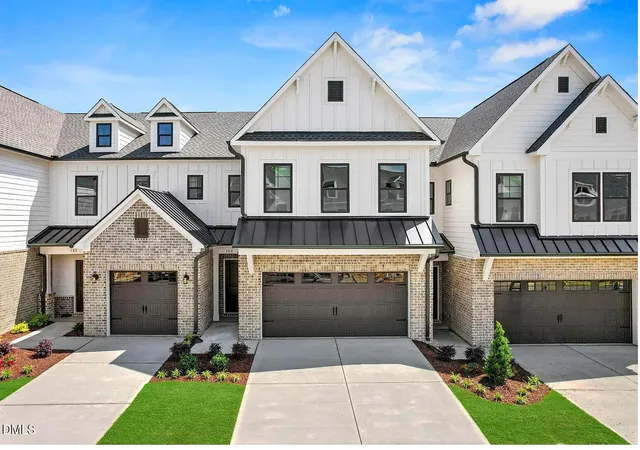 Photo 1 of Townhouse for sale at 106 Periwinkle Pl, Clayton, NC 27527 | MLS# 10143369 | Listing updated on 2026-07-18