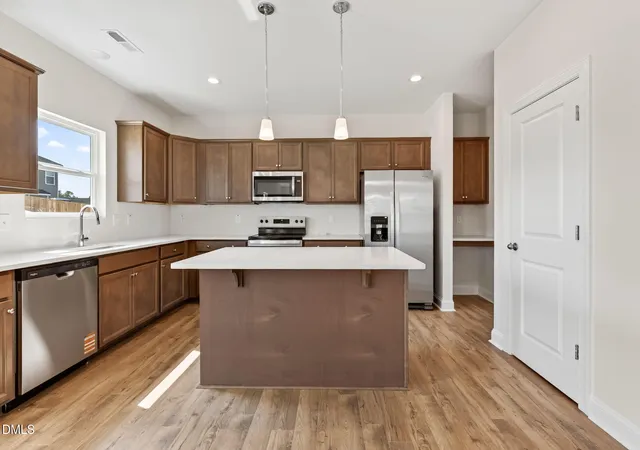 Photo 4 of Single family home for sale at 86 Cornelia Xing, Cameron, NC 28326 | MLS# 10143899 | Listing updated on 2026-09-05