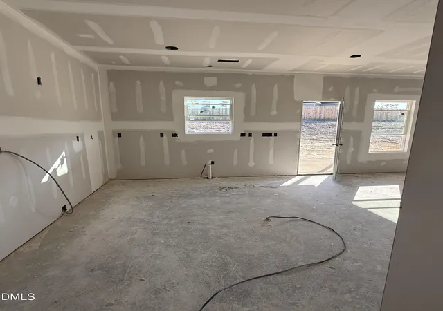 Photo 4 of Single Family Residence at 100 Cornelia Xing, Cameron, NC 28326 | MLS# 10143900 |  | Sold on 2026-06-18