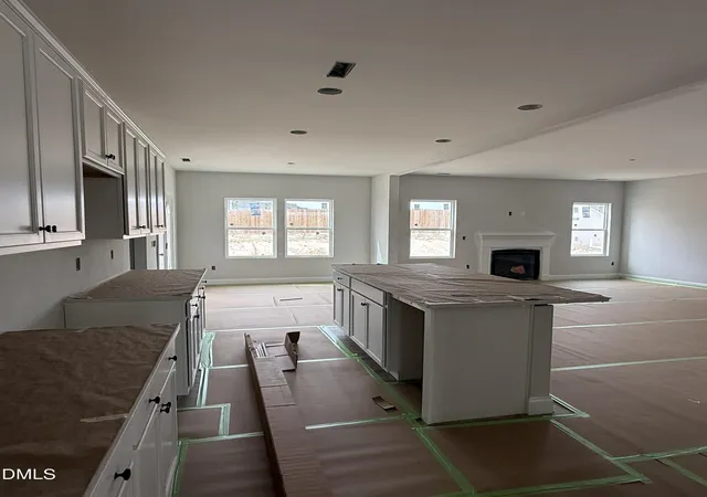 Photo 4 of Single Family Residence at 205 White Doe Xing, Cameron, NC 28326 | MLS# 10143908 | | Sold on 2026-05-29