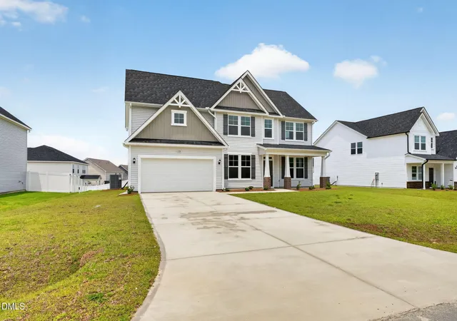 Photo 3 of Single family home for sale at 133 White Doe Xing, Cameron, NC 28326 | MLS# 10143911 | Listing updated on 2026-09-05