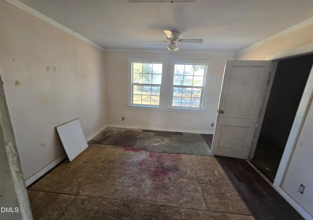 Homes for sale in Selma, NC | 301 N Brevard St, Selma, NC 27576 | MLS# 10143712
