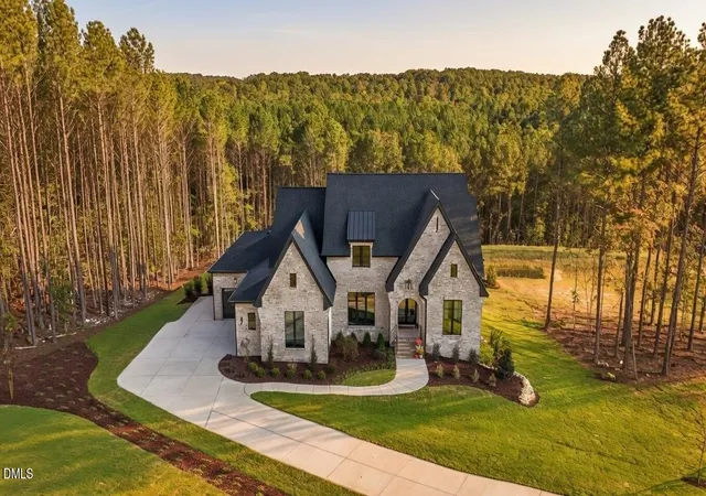 Photo 1 of Single Family Residence at 37 Green Turtle Ln, Pittsboro, NC 27312 | MLS# 10143652 | | Sold on 2026-06-23