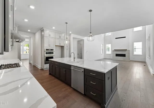 Photo 3 of Single family home for sale at 3136 Westonview Ct, Apex, NC 27523 | MLS# 10143748 | Listing updated on 2026-09-19