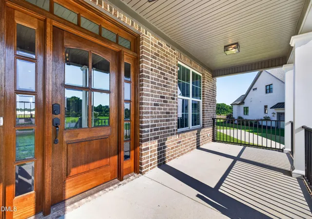Photo 4 of Single family home for sale at 103 Stonewood Pl, Goldsboro, NC 27530 | MLS# 10147494 | Listing updated on 2026-09-18