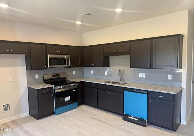 Photo 3 of Townhouse at 74 Floating Brg Trl, Lillington, NC 27546 | MLS# 10144014 | | Sold on 2026-06-26