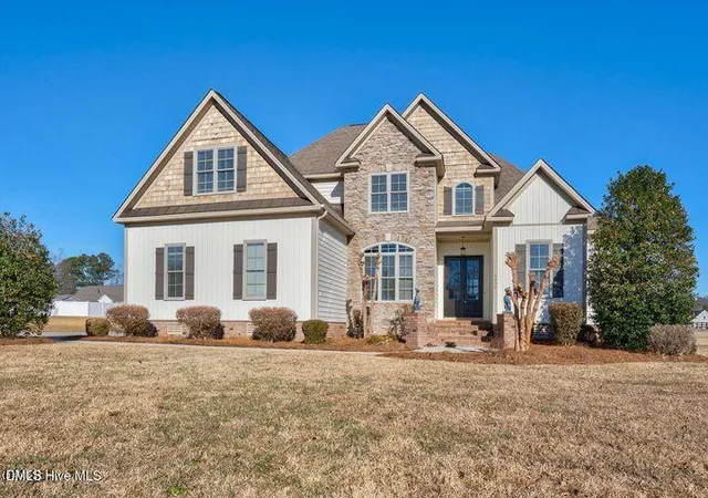Photo 2 of Sale Pending at 1030 Red Oak Hills Rd, Nashville, NC 27856 | MLS# 10144077 | Listing updated on 2026-09-24