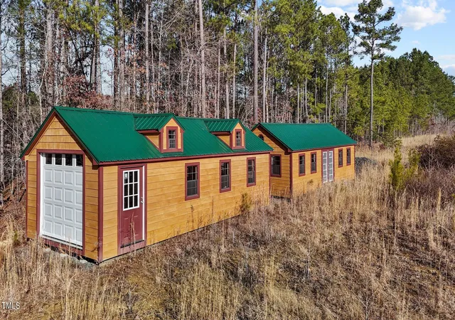 3rd image of 1665 Satterwhite Rd, Oxford, NC 27565 | MLS# 10144172