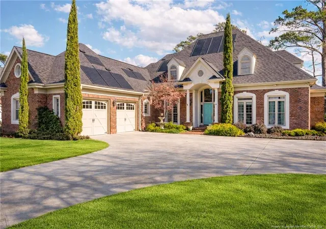 Photo 2 of Single family home for sale at 6486 Summerchase Dr, Fayetteville, NC 28311 | MLS# 755924 | Listing updated on 2026-09-18