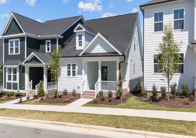 Photo 4 of Sale Pending at 564 Folk Song Way, Wendell, NC 27591 | MLS# 10144304 | Listing updated on 2026-07-18