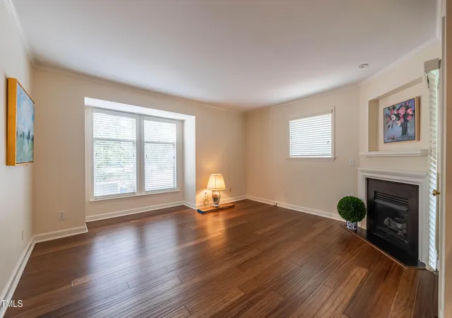 4th image of 1211 Westview Ln, Raleigh, NC 27605