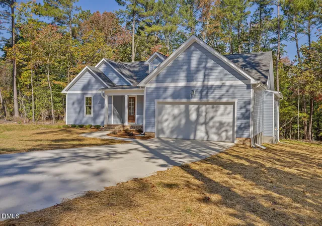 Photo 1 of Single family home for sale at 2975 Carolina Way, Sanford, NC 27332 | MLS# 10144600 | Listing updated on 2026-07-18