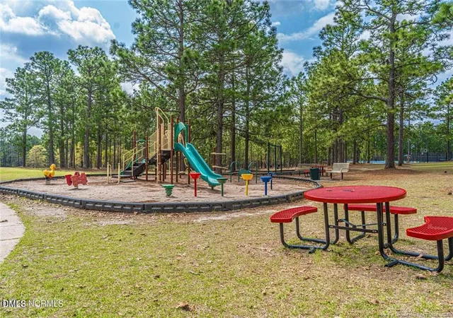 Photo 4 of Single family home for sale at 2975 Carolina Way, Sanford, NC 27332 | MLS# 10144600 | Listing updated on 2026-07-18