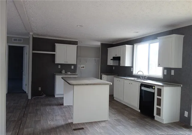 Photo 4 of Manufactured home for sale at 1438 Twisted Hickory Rd, Elizabethtown, NC 28337 | MLS# 756904 | Listing updated on 2026-08-04