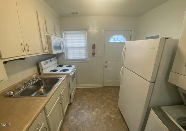 4th image of 2504 Shenandoah Ave, Durham, NC 27704 | MLS# 10144687