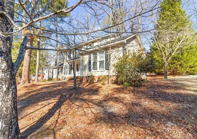 2nd image of 2924 Walden Rd, Fayetteville, NC 28303 | MLS# 756827