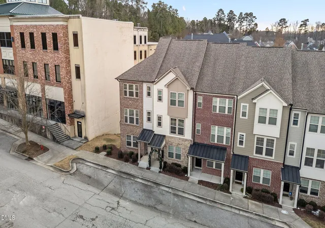 Homes for sale in Apex, NC | 440 Oak Pine Dr, Apex, NC 27502 | MLS# 10146327