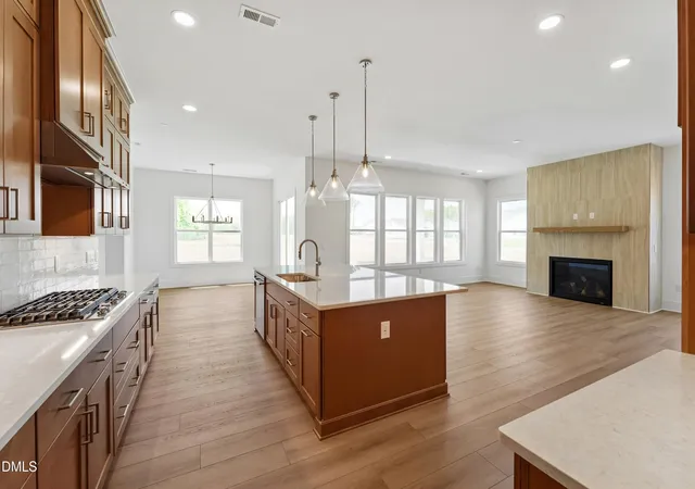 2nd image of 121 Dunton St, Holly Springs, NC 27540 | MLS# 10144884