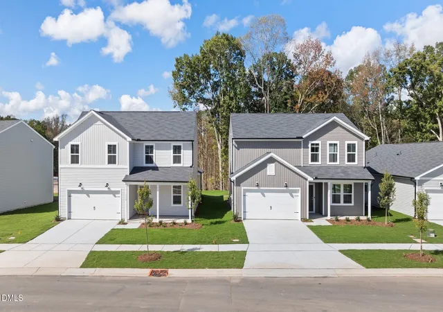 Photo 2 of Single family home for sale at 1204 Sawmill Grv Dr, Durham, NC 27704 | MLS# 10145029 | Listing updated on 2026-09-14