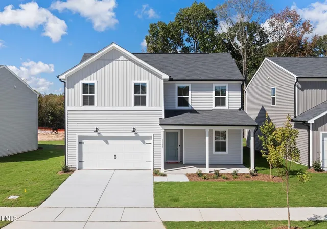 Photo 3 of Single family home for sale at 1204 Sawmill Grv Dr, Durham, NC 27704 | MLS# 10145029 | Listing updated on 2026-09-14