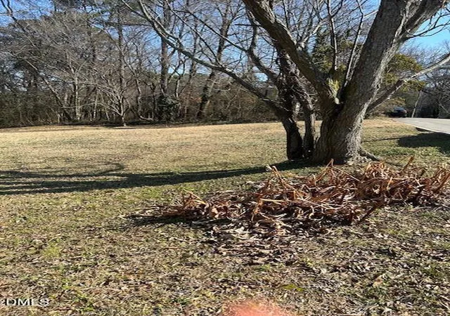 2nd image of 400 E Hinton St, Clayton, NC 27520 | MLS# 10145356