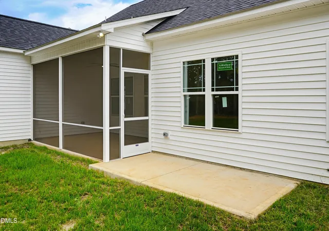 Photo 4 of Single Family Residence at 243 Seahawk Way, Zebulon, NC 27597 | MLS# 10145369 |  | Sold on 2026-08-05