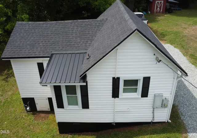 Homes for sale in Haw River, NC | 123 E Hill St, Haw River, NC 27258 | MLS# 10176498