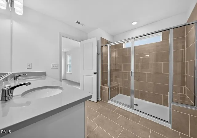 4th image of 685 Sun Meadow Dr, Wake Forest, NC 27587 | MLS# 10145413