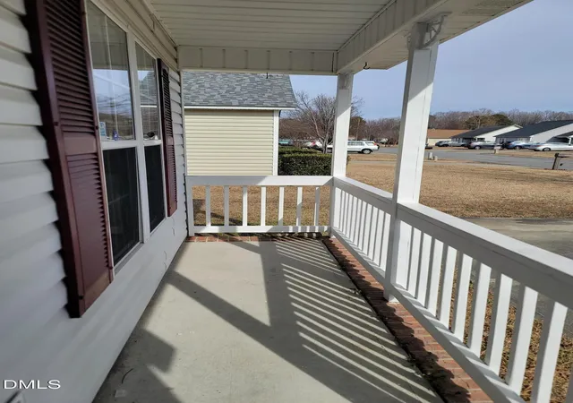 Photo 3 of Single family home for sale at 3670 Highland Dr, Ayden, NC 28513 | MLS# 10145534 | Listing updated on 2026-07-18