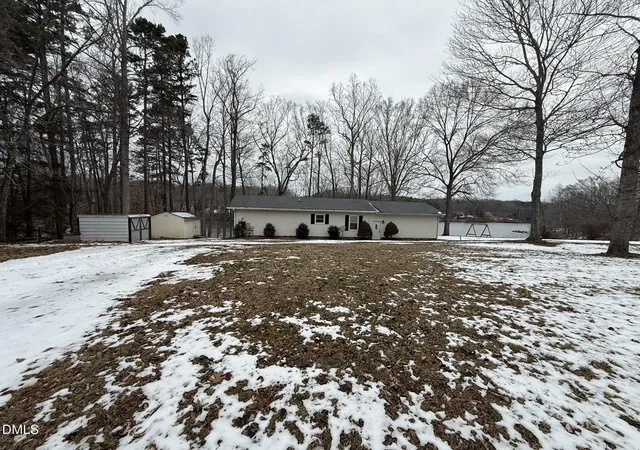 4th image of 324 Holly Berry Ln, Roxboro, NC 27574 | MLS# 10146920