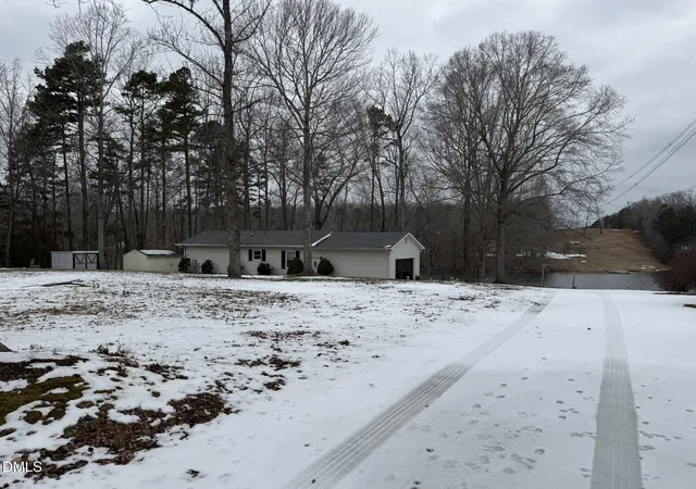 5th image of 324 Holly Berry Ln, Roxboro, NC 27574 | MLS# 10146920