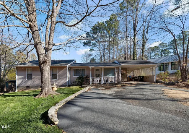 Photo 1 of Single Family Residence at 5613 Barbee Chapel Rd, Chapel Hill, NC 27517 | MLS# 10146981 | | Sold on 2026-05-05