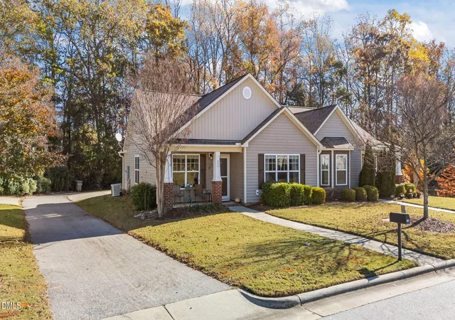 Homes for sale in Clayton, NC | 479 Winding Wood Dr, Clayton, NC 27520 | MLS# 10145851