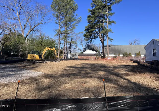 Photo 2 of Sale Pending at 316 Williams St, Cary, NC 27511 | MLS# 10145852 | Listing updated on 2026-07-18