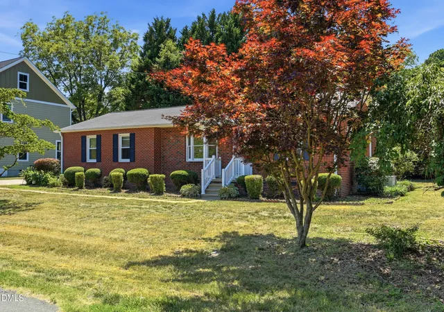 3rd image of 149 Martin St, Elon, NC 27244 | MLS# 10148100