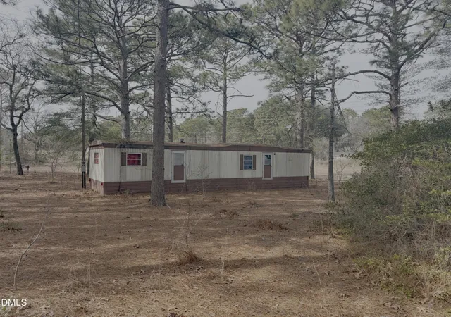 2nd image of 2310 Watson Lake Rd, Fayetteville, NC 28306 | MLS# 10146194