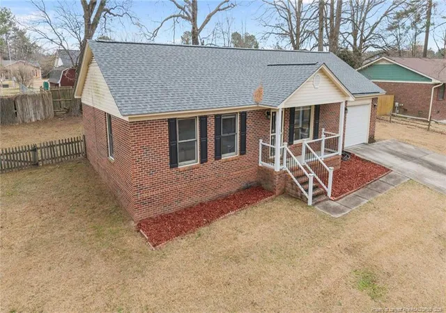 Photo 3 of Single Family Residence at 132 Eulon Loop, Raeford, NC 28376 | MLS# 756740 | | Sold on 2026-05-29