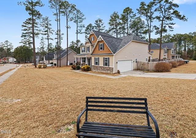 Photo 4 of Single Family Residence at 726 Sun Rd, Aberdeen, NC 28315 | MLS# 10146558 |  | Sold on 2026-07-16