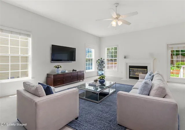Photo 2 of Sale Pending at 1137 Pebble Crk Xing, Durham, NC 27713 | MLS# 10172315 | Listing updated on 2026-09-04