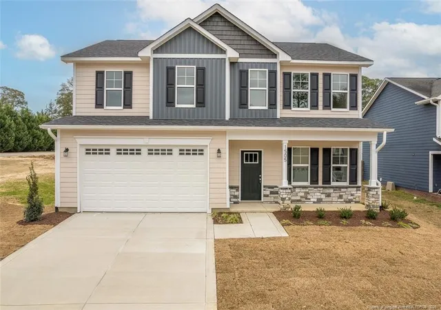 2nd image of 1505 Stonewood Dr, Fayetteville, NC 28306 | MLS# 757435