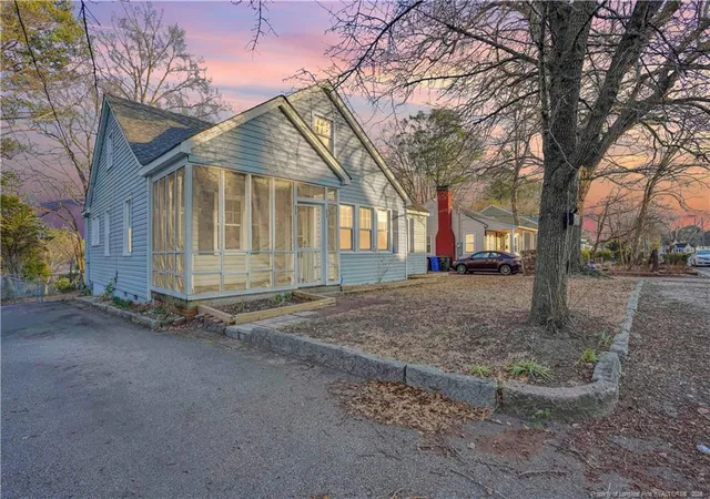 1st image of 404 Pearl St, Fayetteville, NC 28303 | MLS# 757446