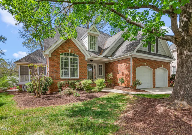 Homes for sale in Whitsett, NC | 971 Wyckshire Ct, Whitsett, NC 27377 | MLS# 10147692