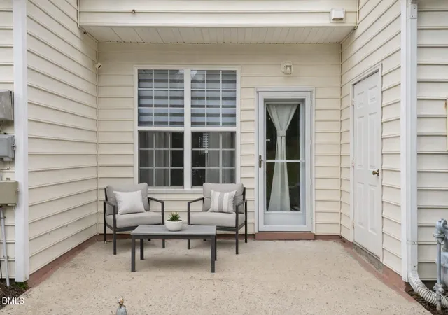 Photo 5 of Townhouse at 123 Grey Elm Trl, Durham, NC 27713 | MLS# 10146746 | | Sold on 2026-05-29