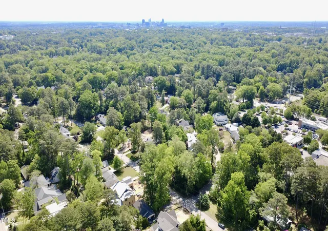 Homes for sale in Raleigh, NC | 3448 Leonard St, Raleigh, NC 27607 | MLS# 10146828