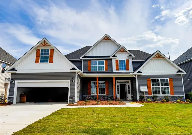 Single Family Residence at 1739 Smith Farm St, Parkton, NC 28371 | MLS# 757475 | | Sold on 2026-07-22