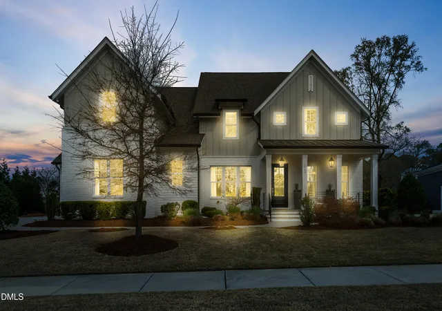 Photo 5 of Single Family Residence at 3108 Curling Crk Dr, Apex, NC 27502 | MLS# 10155027 | | Sold on 2026-06-01