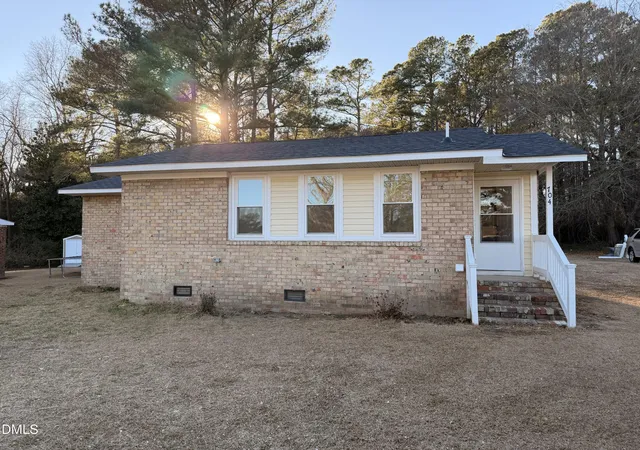 Homes for sale in Erwin, NC | 704 N 16Th St, Erwin, NC 28339 | MLS# 10146853