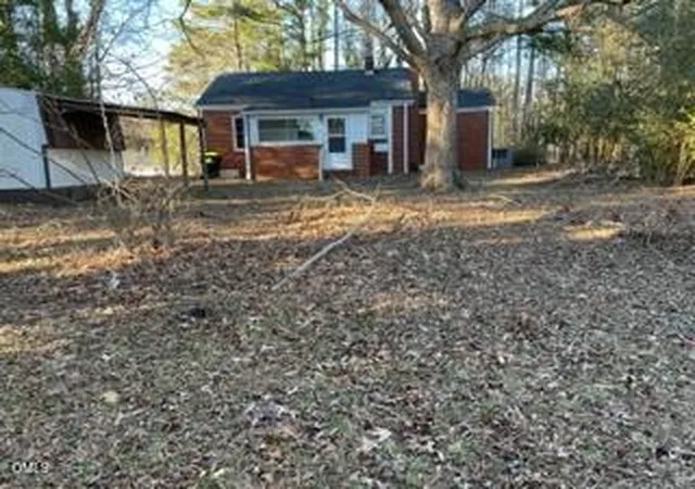 Photo 2 of Single Family Residence at 155 Lincoln St, Henderson, NC 27536 | MLS# 10147110 | | Sold on 2026-06-18