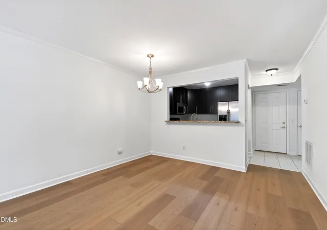 5th image of 1010 Nicholwood Dr, Raleigh, NC 27605